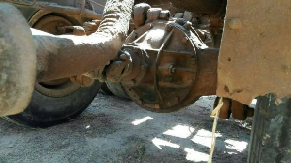 ขาย 195,000 เทนเลอหัวยาว  ISUZU เครื่อง 145  เพลาเดียว เครื่องดี คัชชีก็สวยตามรุ่น หางขึ้น 120 รถพร้อมใช้ เอกสารเล่มทะเบียน รถอยู่ อุบลฯ 090-772-3710 090-772-3708