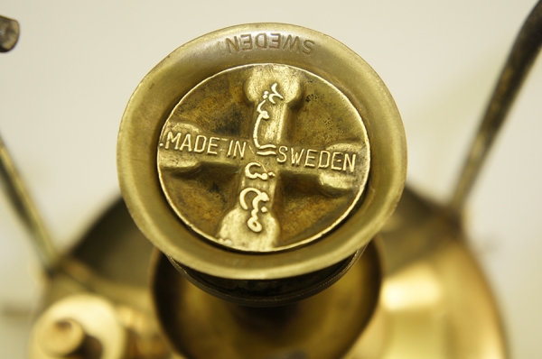 เตาน้ำมันก๊าด OPTIMUS 00 กล่องแดง ขาพับได้ เตาน้ำมันก๊าด OPTIMUS 00 กล่องแดง ขาพับได้