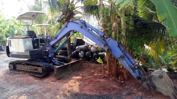 รถขุดแบคโฮmm35b ตรวจเขคสภาพเรียบร้อย มีลายหัวเจาะ ใช้ได้ ระบบดีทำงานคล่อง สภาพสวย รถขุดแบคโฮmm35b ตรวจเขคสภาพเรียบร้อย มีลายหัวเจาะ ใช้ได้ ระบบดีทำงานคล่อง สภาพสวย