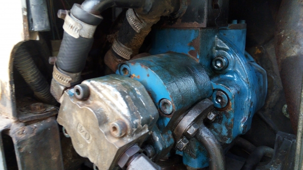 รถขุดแบคโฮmm35b ตรวจเขคสภาพเรียบร้อย มีลายหัวเจาะ ใช้ได้ ระบบดีทำงานคล่อง สภาพสวย รถขุดแบคโฮmm35b ตรวจเขคสภาพเรียบร้อย มีลายหัวเจาะ ใช้ได้ ระบบดีทำงานคล่อง สภาพสวย