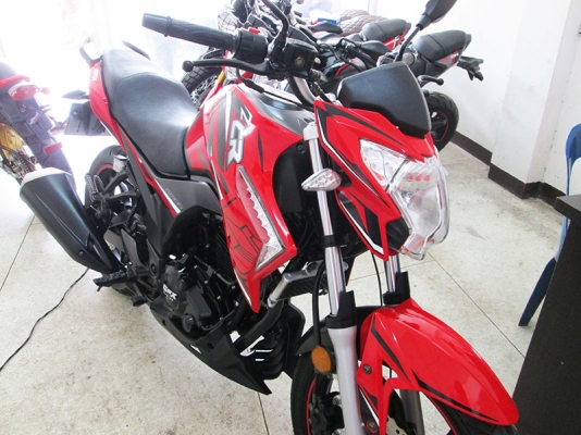 (โอนฟรี) ขาย GPX CR 5 Fi 200 CC ไมล์ 4151 กม ปี 2017 ตัวใหม่ล่าสุดระบบหัวฉีด ประหยัดน้ำมันแรงด้วย  เครื่องยนต์ 200 CC