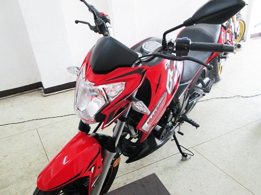 (โอนฟรี) ขาย GPX CR 5 Fi 200 CC ไมล์ 4151 กม ปี 2017 ตัวใหม่ล่าสุดระบบหัวฉีด ประหยัดน้ำมันแรงด้วย  เครื่องยนต์ 200 CC