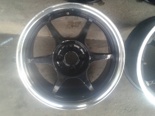 ขอบ16นิ้ว4รู100 ชุดนี้สมบูรณ์พร้อมใช้ ราคา 3900 บาท ขอบ16นิ้ว4รู100 ชุดนี้สมบูรณ์พร้อมใช้ ราคา 3900 บาท