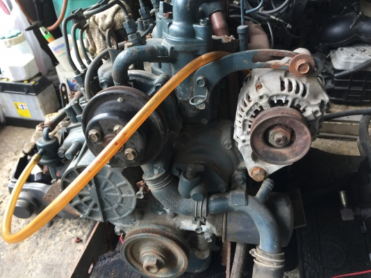 ขายเครื่อง KUBOTA 4สูบ 25M โซลินอยล์ปั๊ม สายไฟ 3 เส้น