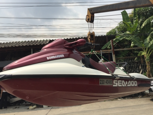 มีอะไหล่ และ เปลือกเรือ ขายค่ะ