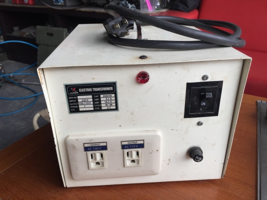 ขายหม้อแปลงไฟ 220 V เป็น 100-110 V 2000 W
