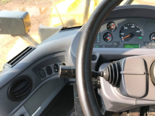 ขายรถตักล้อยาง KOMATSU WA100-6 ปี 2012 รถนอกนำเข้าจากญี่ปุ่น สภาพสวยพร้อมใช้ มีVDOการทำงานครับ