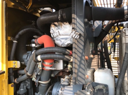 ขายรถตักล้อยาง KOMATSU WA100-6 ปี 2012 รถนอกนำเข้าจากญี่ปุ่น สภาพสวยพร้อมใช้ มีVDOการทำงานครับ