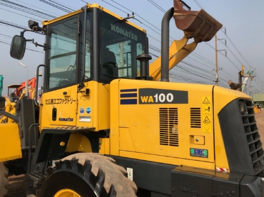 ขายรถตักล้อยาง KOMATSU WA100-6 ปี 2012 รถนอกนำเข้าจากญี่ปุ่น สภาพสวยพร้อมใช้ มีVDOการทำงานครับ