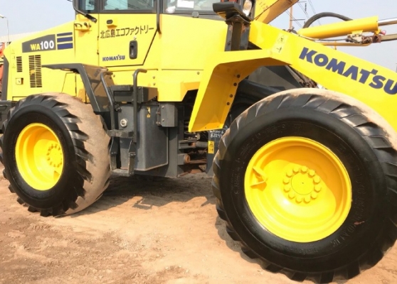 ขายรถตักล้อยาง KOMATSU WA100-6 ปี 2012 รถนอกนำเข้าจากญี่ปุ่น สภาพสวยพร้อมใช้ มีVDOการทำงานครับ