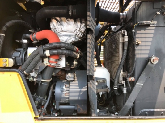 ขายรถตักล้อยาง KOMATSU WA100-6 ปี 2012 รถนอกนำเข้าจากญี่ปุ่น สภาพสวยพร้อมใช้ มีVDOการทำงานครับ