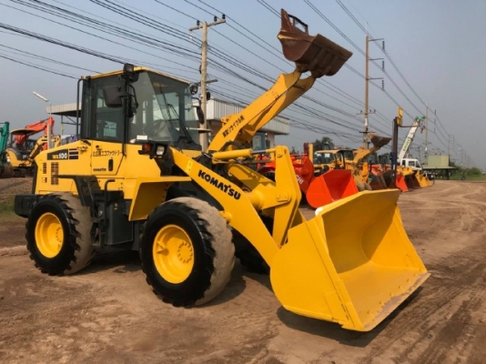 ขายรถตักล้อยาง KOMATSU WA100-6 ปี 2012 รถนอกนำเข้าจากญี่ปุ่น สภาพสวยพร้อมใช้ มีVDOการทำงานครับ