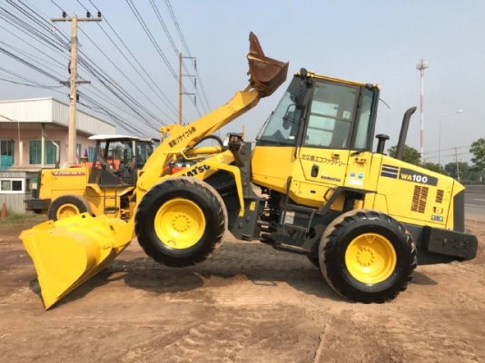 ขายรถตักล้อยาง KOMATSU WA100-6 ปี 2012 รถนอกนำเข้าจากญี่ปุ่น สภาพสวยพร้อมใช้ มีVDOการทำงานครับ