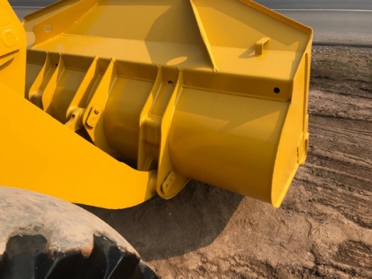ขายรถตักล้อยาง KOMATSU WA100-6 ปี 2012 รถนอกนำเข้าจากญี่ปุ่น สภาพสวยพร้อมใช้ มีVDOการทำงานครับ