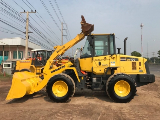 ขายรถตักล้อยาง KOMATSU WA100-6 ปี 2012 รถนอกนำเข้าจากญี่ปุ่น สภาพสวยพร้อมใช้ มีVDOการทำงานครับ