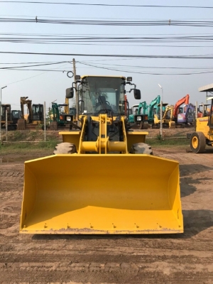 ขายรถตักล้อยาง KOMATSU WA100-6 ปี 2012 รถนอกนำเข้าจากญี่ปุ่น สภาพสวยพร้อมใช้ มีVDOการทำงานครับ