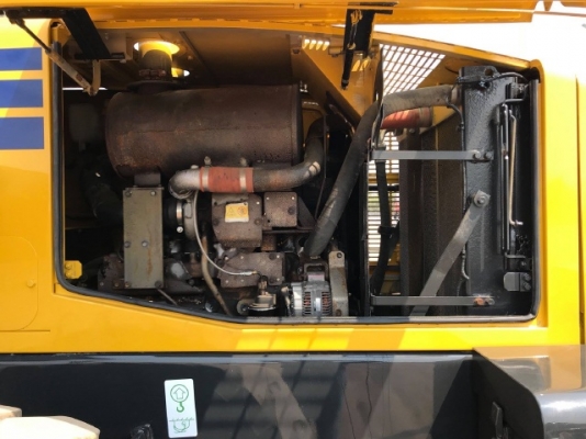 ขายรถตักล้อยาง KOMATSU WA320-5 รถนอกนำเข้าเองจากญี่ปุ่น สภาพสวยพร้อมใช้งาน มีVDOการทำงานครับ