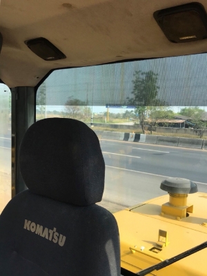 ขายรถตักล้อยาง KOMATSU WA320-5 รถนอกนำเข้าเองจากญี่ปุ่น สภาพสวยพร้อมใช้งาน มีVDOการทำงานครับ