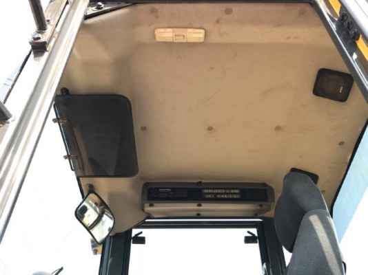 ขายรถตักล้อยาง KOMATSU WA320-5 รถนอกนำเข้าเองจากญี่ปุ่น สภาพสวยพร้อมใช้งาน มีVDOการทำงานครับ