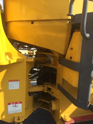 ขาย KOMATSU WA100-3E นำเข้าจากญี่ปุ่น โทร.090-986-2521 อ๊อบ