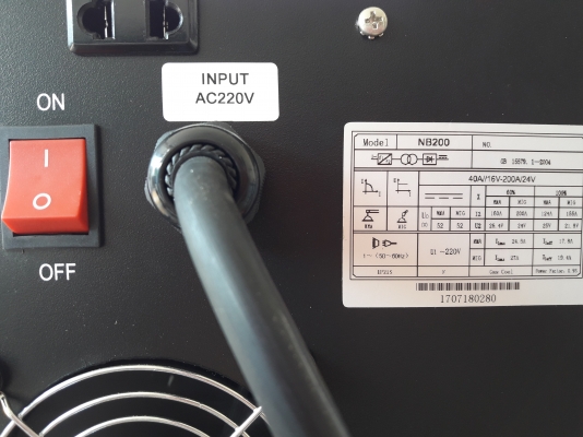 ขายตู้เชื่อม MiG/MMA 200A ไฟบ้าน 220V ขายตู้เชื่อม MiG/MMA 200A ไฟบ้าน 220V