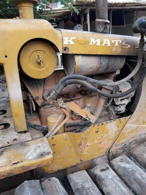 KOMATSU D20-3