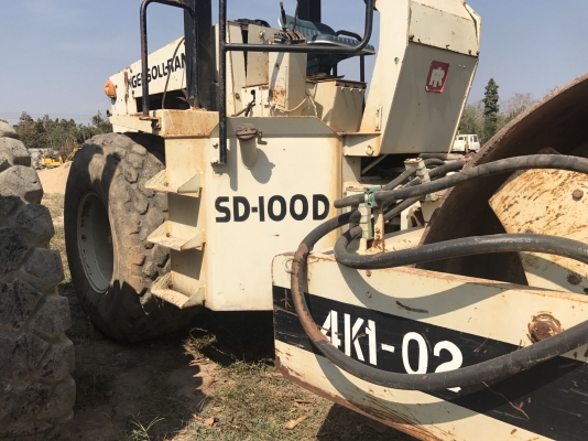 รถบด INGERSOLL-RAND 4K102 SD100D รถบด INGERSOLL-RAND 4K102 SD100D