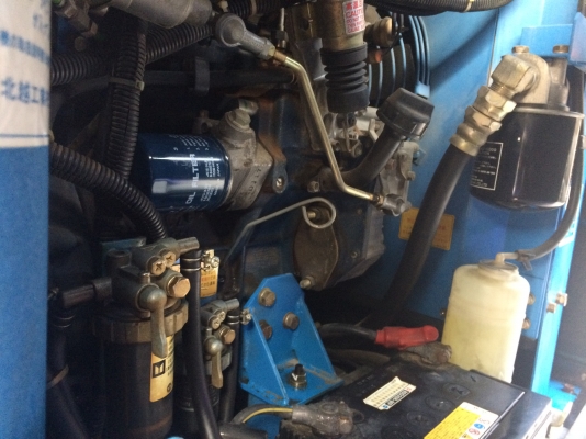 ขายปั๊มลมสกรูนำเข้า AIRMAN DPS 90SS