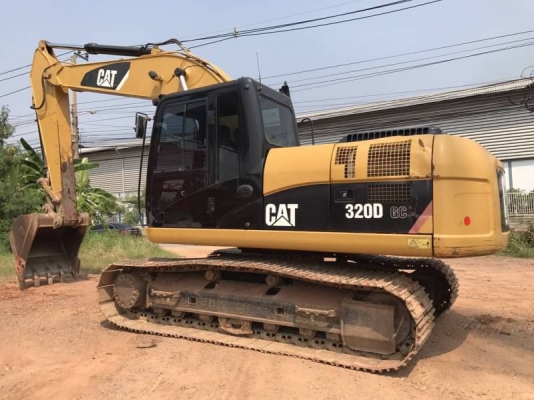 CAT 320D GC