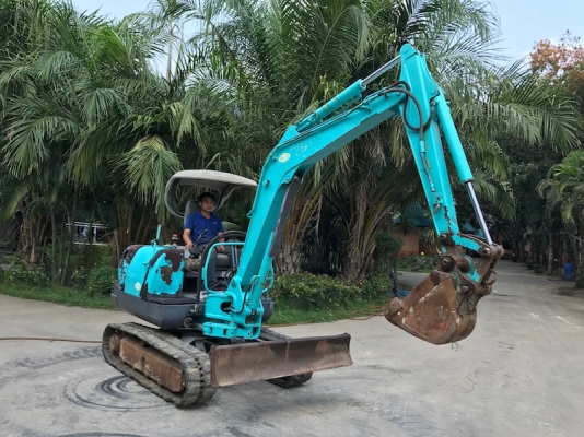 ขายแบคโฮ KOBELCO SK30(ปั้มนิ้ว)(คอนโทลน้ำมัน)(ลายหัวแย๊ก) ครบๆ สวยเดิมจากญี่ปุ่น ทำงานสมบูรณ์ทุกระบบ รับรองไม่ผิดหวัง 245,000 เท่านั้น!!