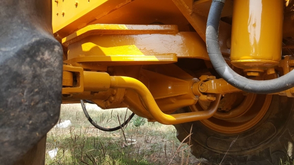 ขาย รถตัก KOMATSU JH30 สภาพเช็คใหม่ทั้งคัน ยางสวย เครื่องดี ปั้มดี พร้อมใช้งานครับ