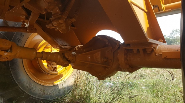 ขาย รถตัก KOMATSU JH30 สภาพเช็คใหม่ทั้งคัน ยางสวย เครื่องดี ปั้มดี พร้อมใช้งานครับ