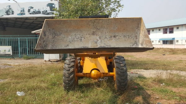 ขาย รถตัก KOMATSU JH30 สภาพเช็คใหม่ทั้งคัน ยางสวย เครื่องดี ปั้มดี พร้อมใช้งานครับ