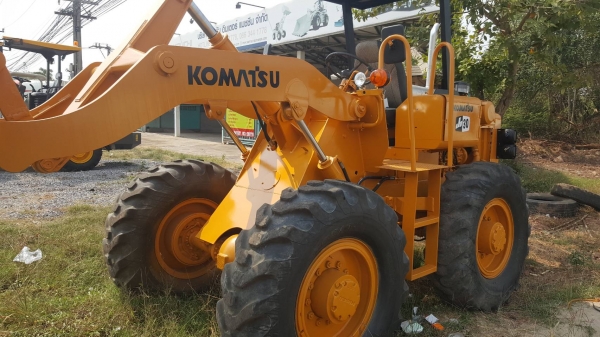 ขาย รถตัก KOMATSU JH30 สภาพเช็คใหม่ทั้งคัน ยางสวย เครื่องดี ปั้มดี พร้อมใช้งานครับ