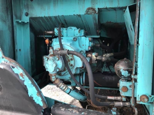 ขาย 695,000 บาท KOBElCO SK200 MarK 5 ธรรมดา เครื่องดี ปั้มแรง  เอวแน่น ไฟฟ้าครบ โซ่ใหม่ 1 ข้าง สภาพพร้อมใช้. เอกสารแจ้งจำหน่าย.  รถอยู่ นครปฐม โทร 0610710295