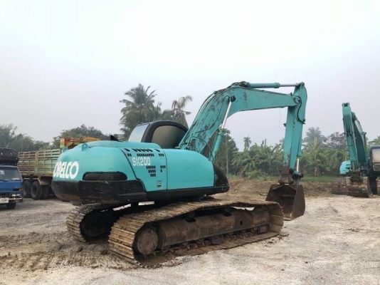 ขาย 695,000 บาท KOBElCO SK200 MarK 5 ธรรมดา เครื่องดี ปั้มแรง  เอวแน่น ไฟฟ้าครบ โซ่ใหม่ 1 ข้าง สภาพพร้อมใช้. เอกสารแจ้งจำหน่าย.  รถอยู่ นครปฐม โทร 0610710295