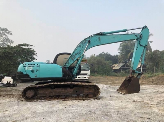 ขาย 695,000 บาท KOBElCO SK200 MarK 5 ธรรมดา เครื่องดี ปั้มแรง  เอวแน่น ไฟฟ้าครบ โซ่ใหม่ 1 ข้าง สภาพพร้อมใช้. เอกสารแจ้งจำหน่าย.  รถอยู่ นครปฐม โทร 0610710295
