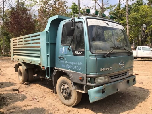 ขาย 495,000 บาท HINO FC4J  140 แรง ปี 43 ดั้ม 5 คิว ยาว 4 เมตร กว้าง 2.1 เมตร เครื่อง JO5C-140 แรง หัวยาวยางดี คัสชีสวย เบรคทิหฟี่ เพาเวอร์ เอกสารเล่มทะเบียน  รถอยู่ ราชบุรี โทร 0610710295