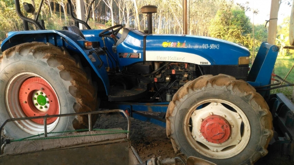 รถไถ FORD TD90 สองเพลา สภาพดี รถไถ FORD TD90 สองเพลา สภาพดี