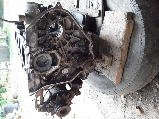 เครื่องท่อนล่าง2Lฮีโร่