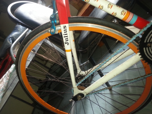 ขายจักรยาน8500ใช้งานปกติโทร0643130366