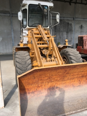 รถตัก Wheel Loader Furukawa FL60A ล้อยาง เก่านอกสภาพสวย เครื่อง ISUZU C240  สนใจติดต่อ Line ID : Kongniwatsiri หรือ 0874880101