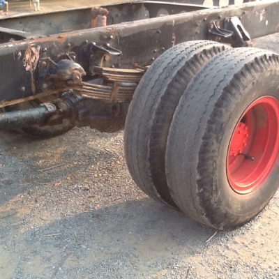 ขายคานเฟืองท้ายพร้อมแหนบ ของอีซุ F ราคา 35000 บาท