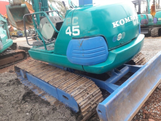 มาใหม่จ้า..KOMATSU PC45-1  เก่านอกแท้  มีลายแย๊ก  สภาพสวยมากๆๆ  พร้อมใช้  โทร  089-3818694  ดวงนภา