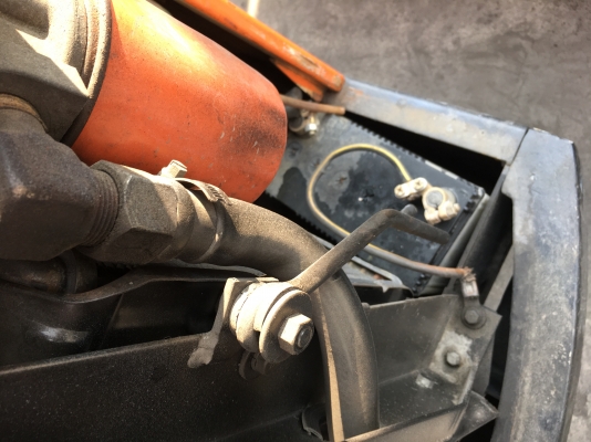 รถขุดเล็ก MITSUBISHI ME15 แทรคยาง เก่านอก สภาพสวย สนใจติดต่อ Line ID: Kongniwatsiri รถขุดเล็ก MITSUBISHI ME15 แทรคยาง เก่านอก สภาพสวย สนใจติดต่อ Line ID: Kongniwatsiri