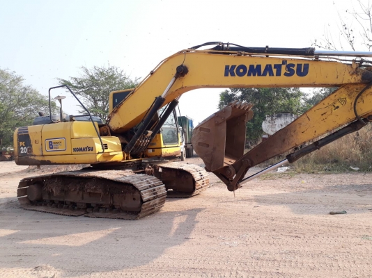 ขาย Komatsu PC-200-8M0