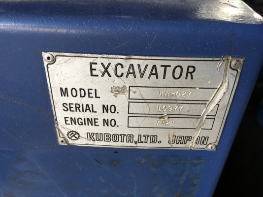 รถขุดเล็ก KUBOTA KH027 เก่านอก แทรคเหล็ก สวยๆ สนใจติดต่อ Line ID : Kongniwatsiri หรือ 0874880101 รถขุดเล็ก KUBOTA KH027 เก่านอก แทรคเหล็ก สวยๆ สนใจติดต่อ Line ID : Kongniwatsiri หรือ 0874880101