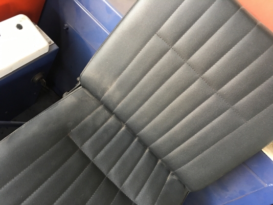 รถขุดเล็ก KUBOTA KH027 เก่านอก แทรคเหล็ก สวยๆ สนใจติดต่อ Line ID : Kongniwatsiri หรือ 0874880101 รถขุดเล็ก KUBOTA KH027 เก่านอก แทรคเหล็ก สวยๆ สนใจติดต่อ Line ID : Kongniwatsiri หรือ 0874880101