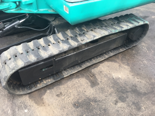 รถขุดเล็ก Komatsu PC25-1E สภาพสวยๆเก่านอก สภาพแน่นทั้งคัน  ชั่วโมงน้อย แทรคยางหนา พร้อมลงงาน สนใจติดต่อ Line ID: Kongniwatsiri หรือ 0874880101