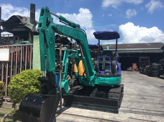 รถขุดเล็ก Komatsu PC30MR สภาพสวย เก่านอก สนใจติดต่อ 0874880101 Line ID: Kongniwatsiri